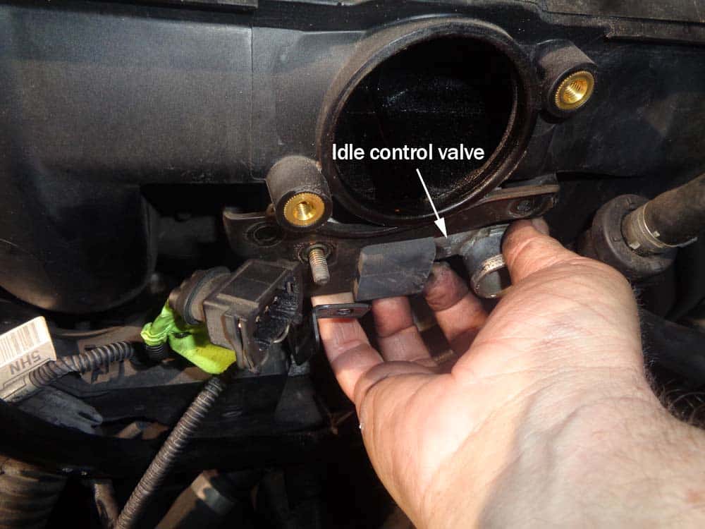 See C3859 repair manual